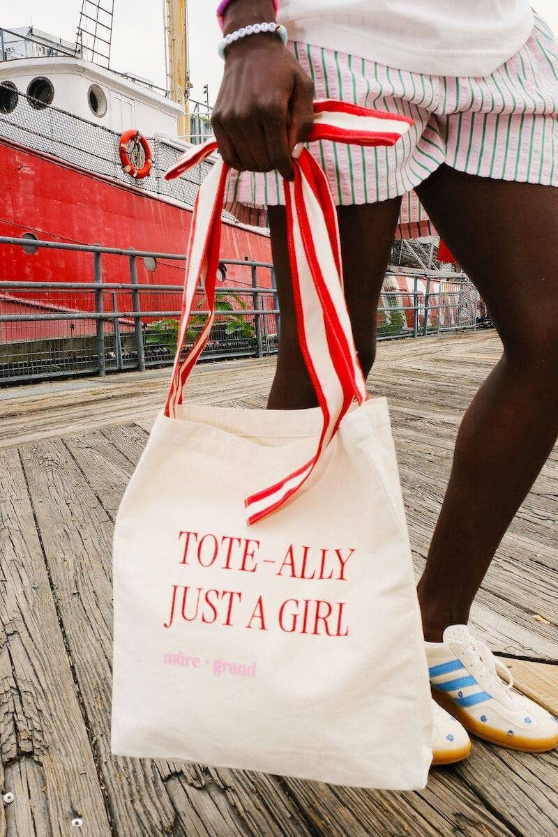 Girlie Pop Tote